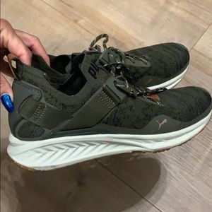 Worn twice! Perfect condition!